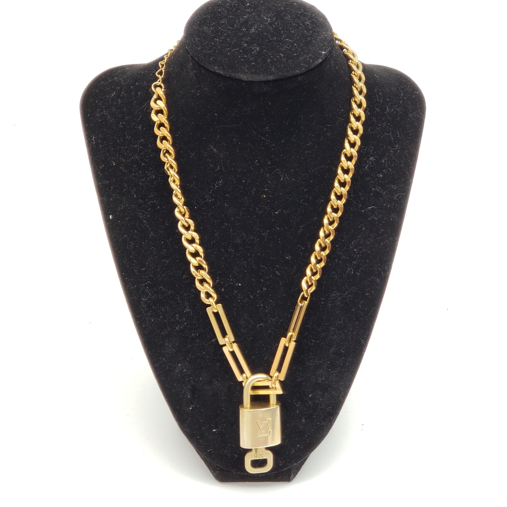 Auth Louis Vuitton Gold Padlock W/ Unbranded Stainless Steel Gold Plated Chain